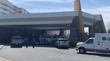 One hurt in fire at Mohegan Pennsylvania hotel